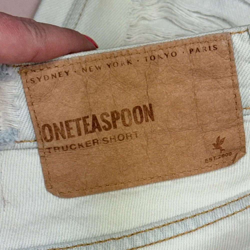 One Teaspoon Longline Trucker Denim Shorts, Size 26, NWT, White Ripped Shorts